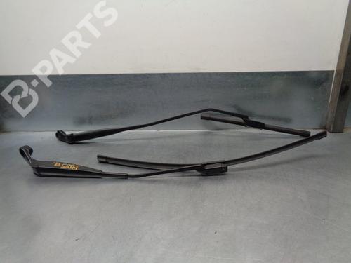 Used Front wipers mechanism Front wipers mechanism FORD KA (RU8) 1.2 (69 hp) 8524612 8524612