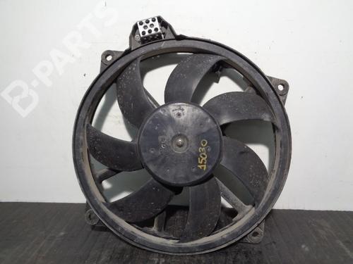 Used Radiator fan Radiator fan RENAULT MEGANE III Hatchback (BZ0/1_, B3_) 1.5 dCi (BZ0C) (90 hp) 10695653 10695653