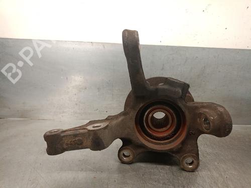 Used Right front steering knuckle NISSAN ALMERA II (N16) 1.5 (90 hp) 19390191