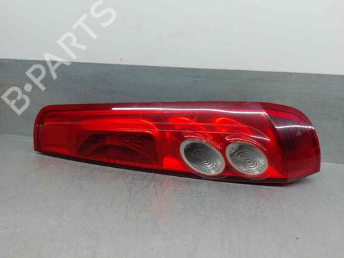 Used Right taillight FORD FIESTA V (JH_, JD_) 1.6 TDCi (90 hp) 18250871