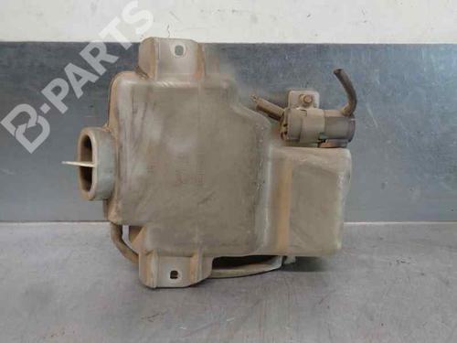 Used Windscreen washer tank Windscreen washer tank MITSUBISHI PAJERO II (V3_W, V2_W, V4_W, V5_W) 2.5 TD 4WD (V24W) (99 hp) 8201667 8201667