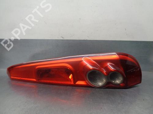 Used Right taillight FORD FIESTA V (JH_, JD_) 1.4 TDCi (68 hp) 18149668