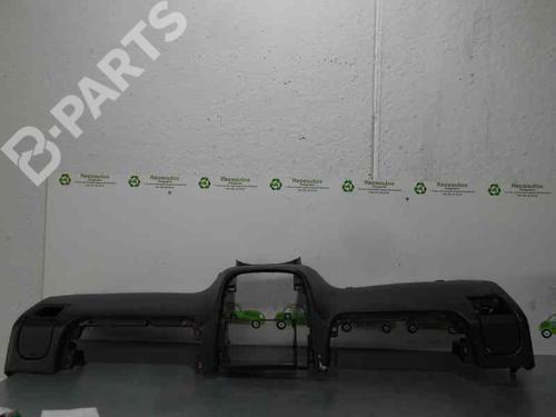 dashboard-mercedes-benz-m-class-w163-ml-270-cdi-163113-a1636890046-1998-1999-2000-2001-2002-2003-2004-2005-2111545 main image