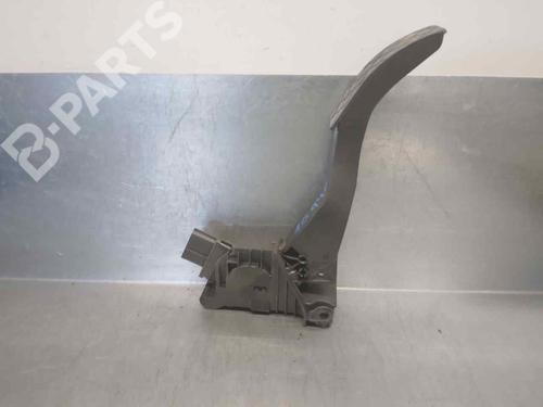 pedal-skoda-superb-iii-3v3-20-tdi-5q1723503h-2015-10226898 main image