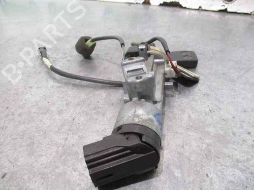 Used Ignition barrel KIA CARENS II MPV (FJ) 2.0 CRDi (113 hp) 2098145
