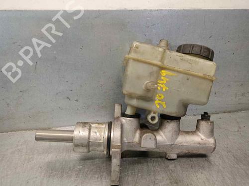 Used Brake master cylinder BMW 5 (E39) 525 tds (143 hp) 18880729