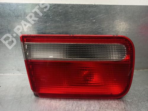 Used Left taillight Left taillight HONDA ACCORD V (CC, CD) 2.0 i S (CD4) (131 hp) 10339434 10339434