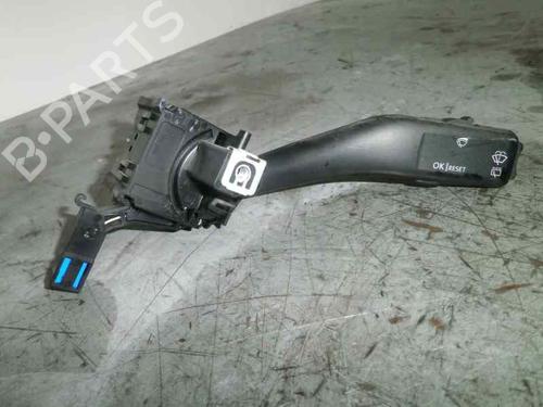 Used Steering column stalk SEAT LEON (1P1) 1.6 (102 hp) 2098588