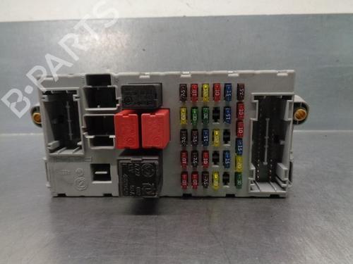 Used Fuse box FIAT PUNTO (188_) 1.2 60 (188.030, .050, .130, .150, .230, .250) (60 hp) 18043341