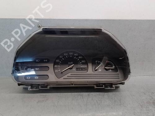 Used Instrument cluster FORD FIESTA III (GFJ) [1989-1997]  17661283