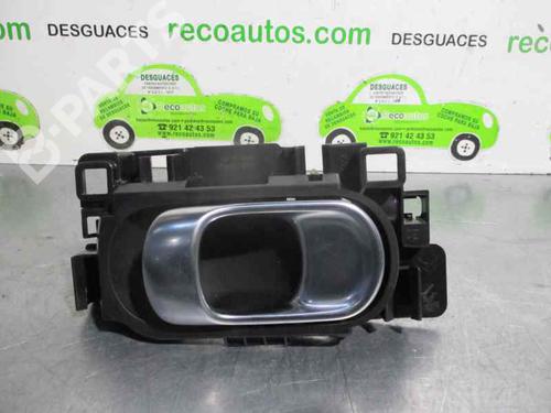 Used Rear left interior door handle Rear left interior door handle CITROËN C4 CACTUS 1.2 THP 110 (110 hp) 3217370 3217370