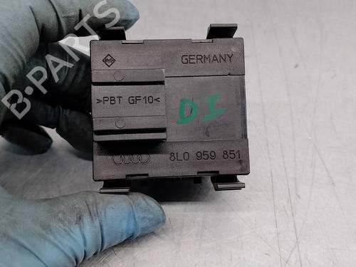 Left front window switch AUDI A3 (8L1) 1.6 | BP18090659I27 