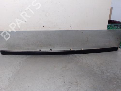 Used Tailgate handle LAND ROVER RANGE ROVER EVOQUE (L538) 2.2 D 4x4 (150 hp) 19064051