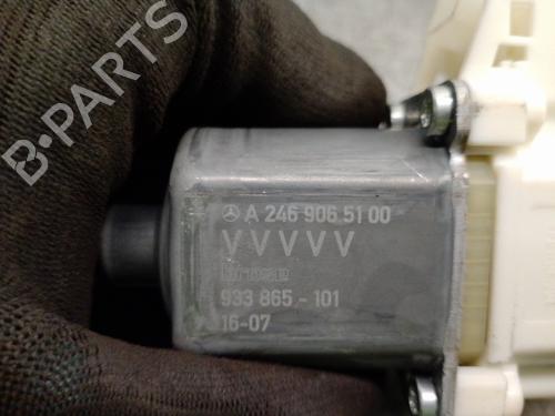 Left front window motor MERCEDES-BENZ GLA-CLASS (X156) GLA 200 CDI / d (156.908) | BP18119320E21 