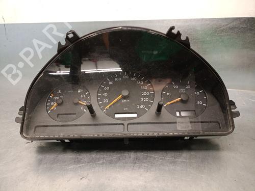 Used Instrument cluster MERCEDES-BENZ M-CLASS (W163) ML 400 CDI (163.128) (250 hp) 19311350