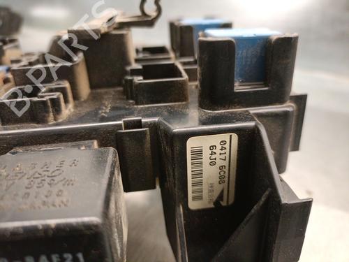 Fuse box SUZUKI GRAND VITARA II (JT, TE, TD) 1.9 DDiS All-wheel Drive (JT419, TD44, JB419WD, JB419XD,... | BP19637278E1