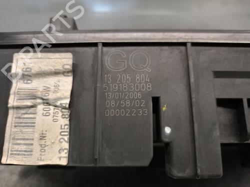 Fuse box OPEL VECTRA C (Z02) 1.9 CDTI (F69) | BP18841045E1 