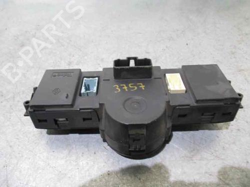 Climate control RENAULT MEGANE II (BM0/1_, CM0/1_) 1.5 dCi (BM02, BM13, BM2A, CM02, CM13) | BP2121430I5 