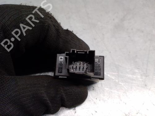 Switch BMW X5 (E53) 4.4 i | BP19335293I30