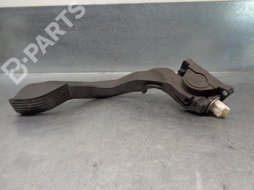 pedal-peugeot-1007-km_-14-hdi-9647135280-0280752279-bosch-2005-8601887 main image