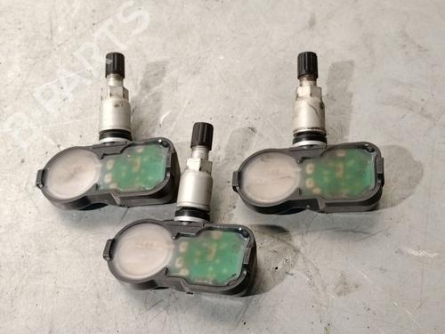Used Electronic sensor TOYOTA C-HR (_X1_) 1.8 Hybrid (ZYX10_, ZYX11_, ZYX10R, ZYX11R) (122 hp) 19696596