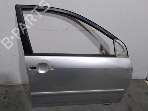Used Right front door TOYOTA COROLLA Estate (_E12_) 2.0 D-4D (CDE120_, CDE120R) (116 hp) 20098499