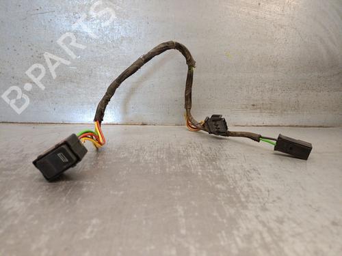 Used Left rear window switch AUDI 100 C4 Saloon (4A2) 2.3 E (133 hp) 19341923