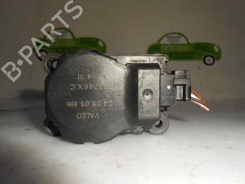 Used Heater blower motor PEUGEOT 1007 (KM_) 1.4 (75 hp) 2056982