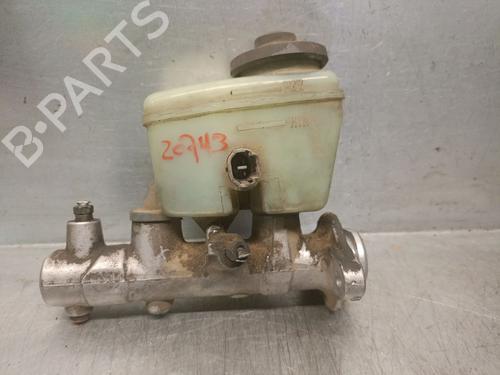 Used Brake master cylinder TOYOTA LAND CRUISER 90 (_J9_) 3.0 TD (KZJ90_, KZJ95_, KZJ90R, KZJ95R, KZJ90W, KZJ95W) (125 hp) 19494830