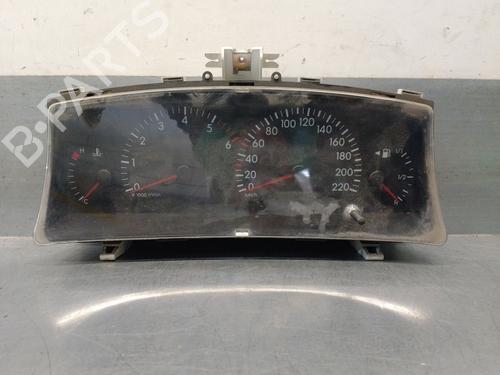 Used Instrument cluster TOYOTA COROLLA (_E12_) 2.0 D-4D (CDE120_, CDE120R) (90 hp) 17747013