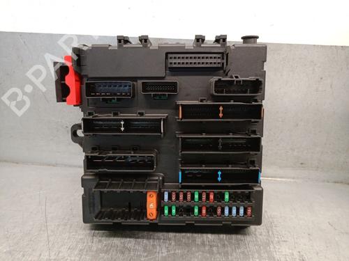 Used Fuse box SAAB 9-3 (YS3F, E79, D79, D75) 1.9 TiD (150 hp) 19166907