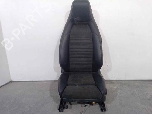 Used Left front seat MERCEDES-BENZ GLA-CLASS (X156) GLA 200 CDI / d (156.908) (136 hp) 18110903