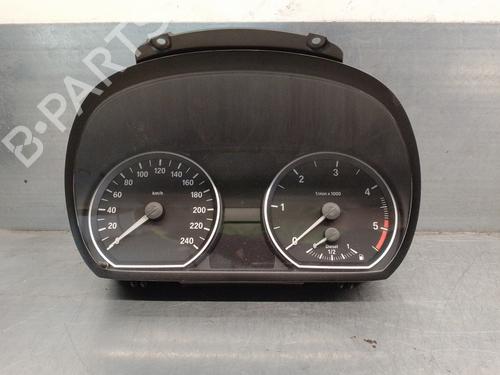 Used Instrument cluster BMW 1 (E81) 116 d (116 hp) 18660756
