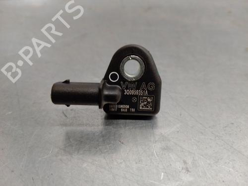 Used Electronic module SKODA OCTAVIA III (5E3, NL3, NR3) 1.6 TDI (115 hp) 19451218