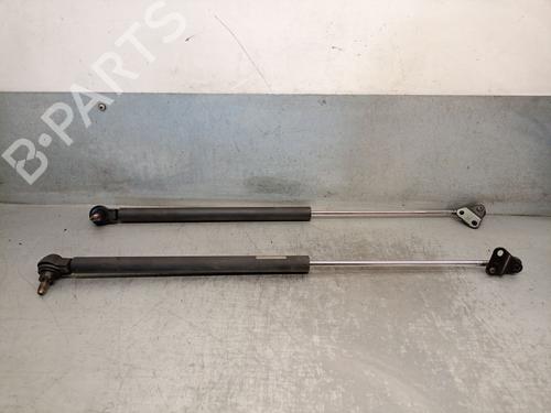 Tailgate lift support HONDA CIVIC VI Hatchback (EJ, EK) 1.5 i (EK3) 04741S03000 | 04746S03000