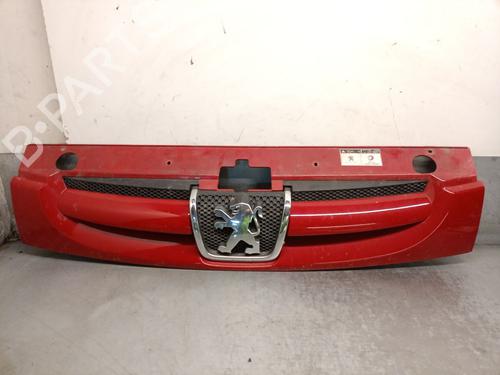 Used Grille PEUGEOT PARTNER Box Body/MPV (5_, G_) 1.6 HDi 75 (75 hp) 19688766