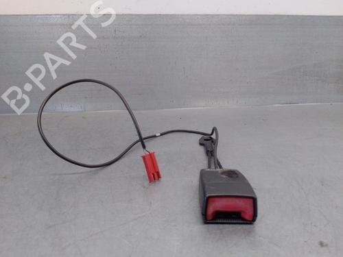 Used Seat buckle MERCEDES-BENZ A-CLASS (W169) A 200 CDI (169.008, 169.308) (140 hp) 19153052