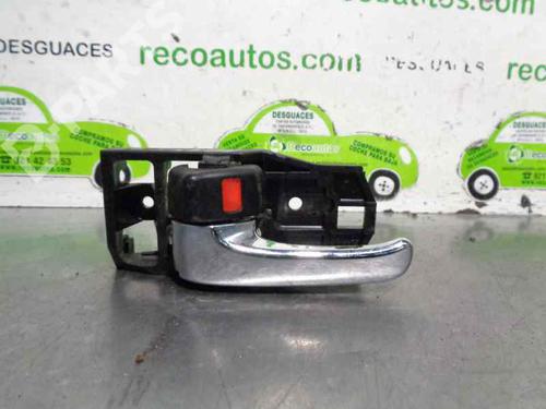 Used Front left interior door handle Front left interior door handle LEXUS IS I (_E1_) 200 (GXE10) (155 hp) 5613718 5613718