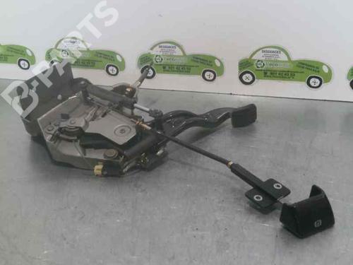 hand-brake-hyundai-xg-xg-350-1998-1999-2000-2001-2002-2003-2004-2005-8792058 main image