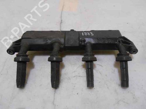 Used Ignition coil PEUGEOT 1007 (KM_) 1.4 (75 hp) 2077499