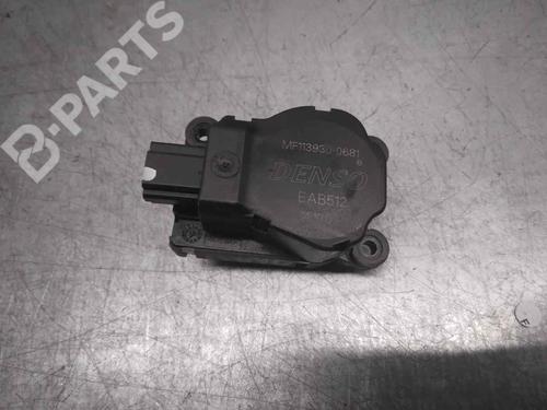 heater-blower-motor-land-rover-discovery-iii-l319-27-td-4x4-2004-2005-2006-2007-2008-2009-10283221 main image