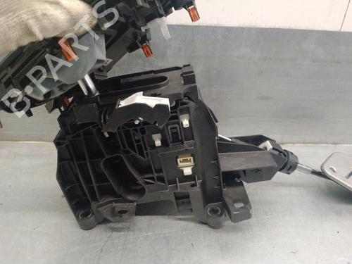 Gear lever TOYOTA COROLLA Hatchback (_E21_, _EA1_, _EH1_) 1.8 Hybrid (ZWE211) | BP19792981M90 
