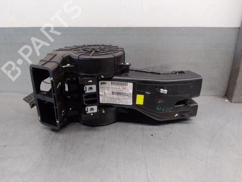 Used Heater blower motor PEUGEOT 508 SW I (8E_) 2.0 HDi (163 hp) 19255730