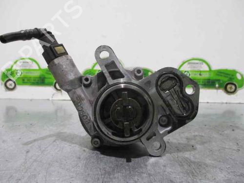Used Vacuum pump CITROËN XSARA PICASSO (N68) 2.0 HDi (90 hp) 2053632