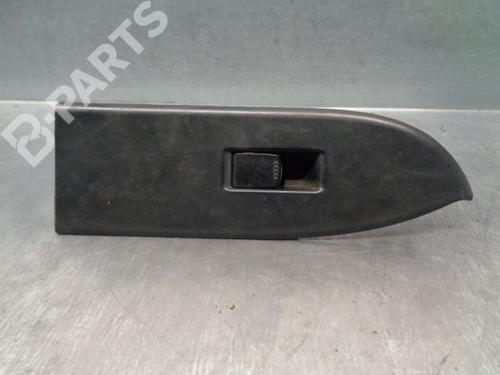 Used Right rear window switch Right rear window switch SUZUKI GRAND VITARA II (JT, TE, TD) 1.9 DDiS All-wheel Drive (JT419, TD44, JB419WD, JB419XD,... (129 hp) 10745360 10745360