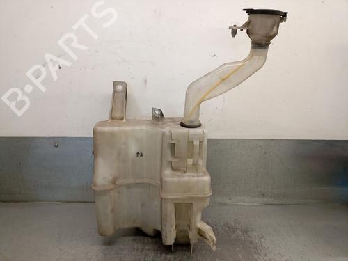 Used Windscreen washer tank TOYOTA PRIUS (_W3_) 1.8 Hybrid (ZVW30) (136 hp) 19152179