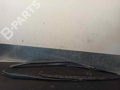 Used Front wipers mechanism Front wipers mechanism TOYOTA PREVIA II (_R3_) 2.0 D-4D (CLR30_, CLR30R) (116 hp) 7220753 7220753