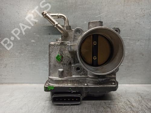 Used Throttle body TOYOTA AVENSIS Saloon (_T25_) [2003-2008]  17513638
