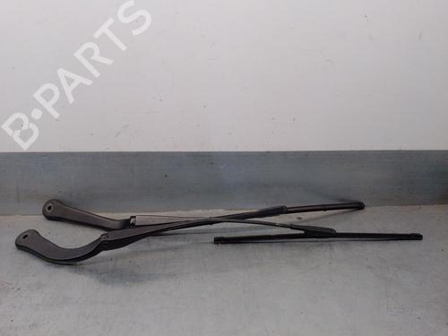 Used Front windshield wiper arm BMW 3 (E90) 320 d (163 hp) 19252023