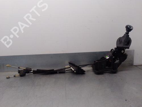 Used Gear lever PEUGEOT 208 II (UB_, UP_, UW_, UJ_) 1.2 PureTech 100 (101 hp) 19052888